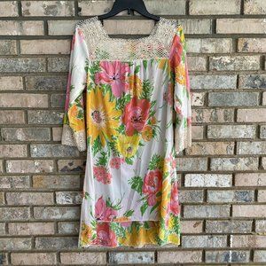 Sixties Vintage Floral Dress, Flower Child Boho Satin Floral Lace Trim